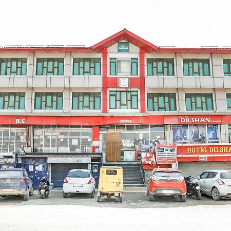 Oyo 72225 Hotel Dilshan Сринагар Экстерьер фото