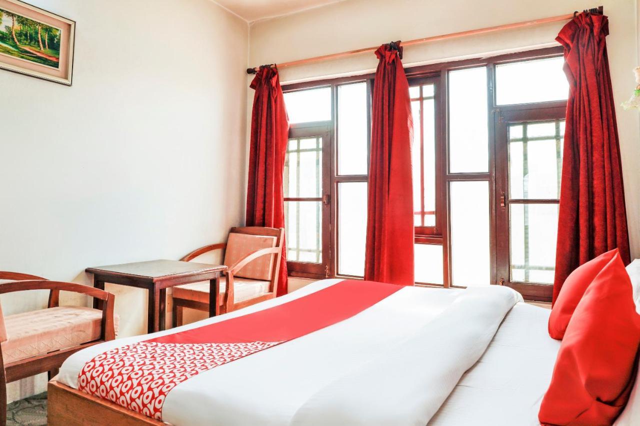 Oyo 72225 Hotel Dilshan Сринагар Экстерьер фото